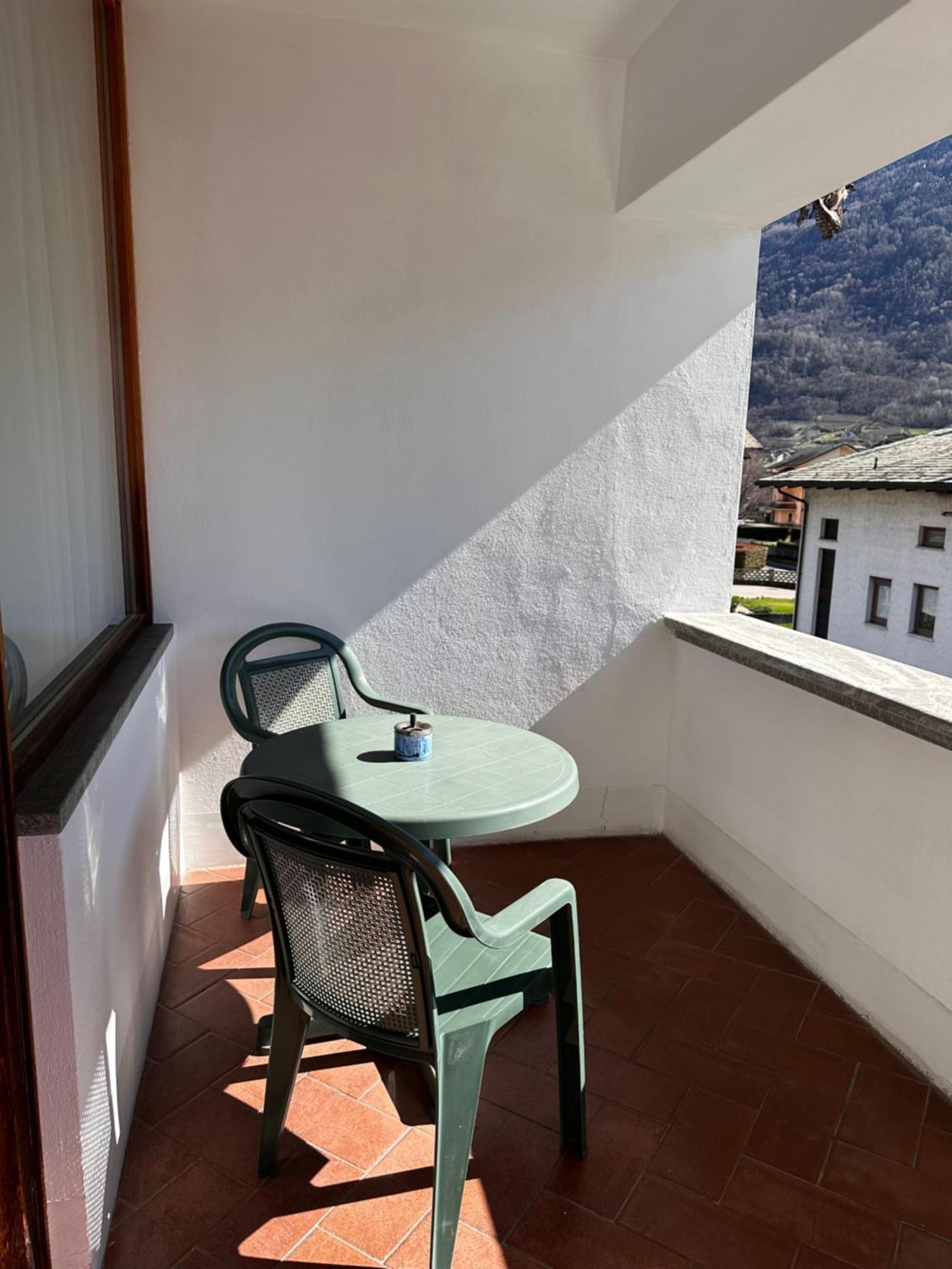 Ampio Appartamento Con Vista “Casa Magro” Tirano Εξωτερικό φωτογραφία